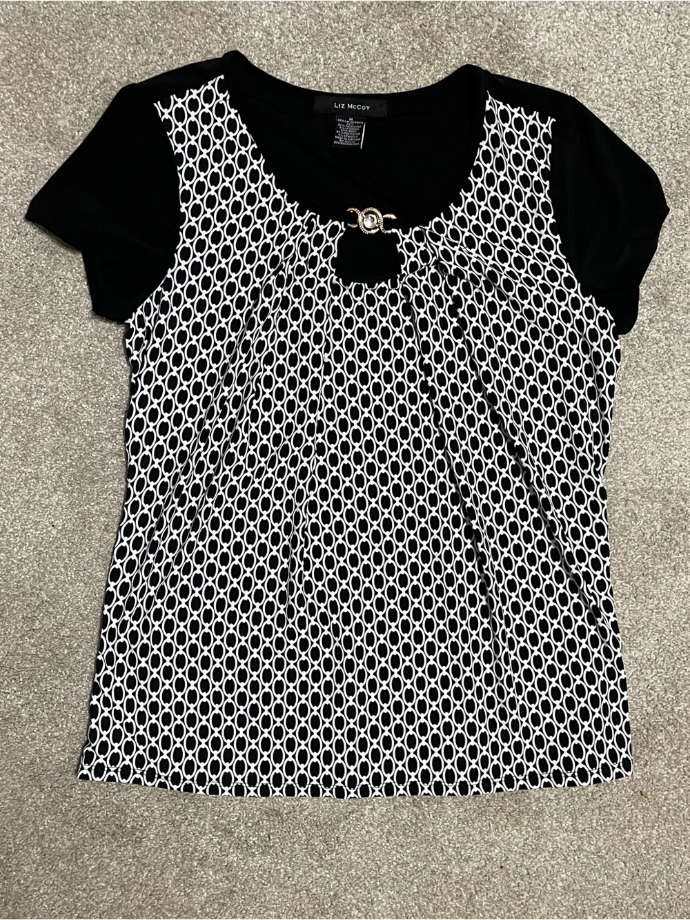 Liz Mccoy Black & White Geometric Short Sleeve Top with Gold Accent
